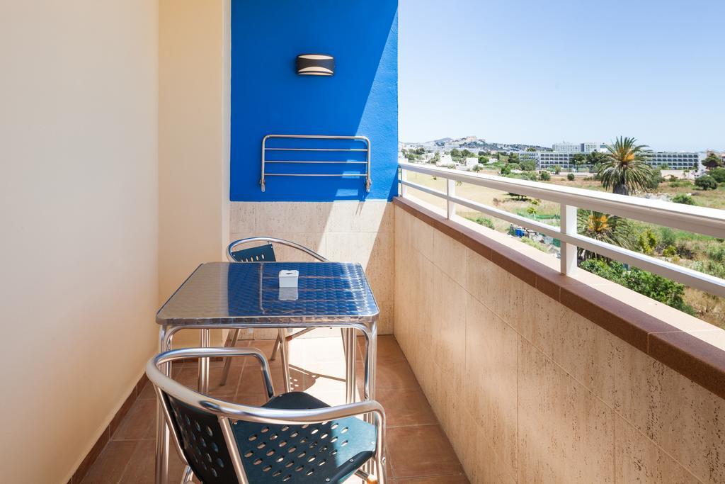 Ibiza Heaven Apartments (Adults Only) Playa d'en Bossa Extérieur photo