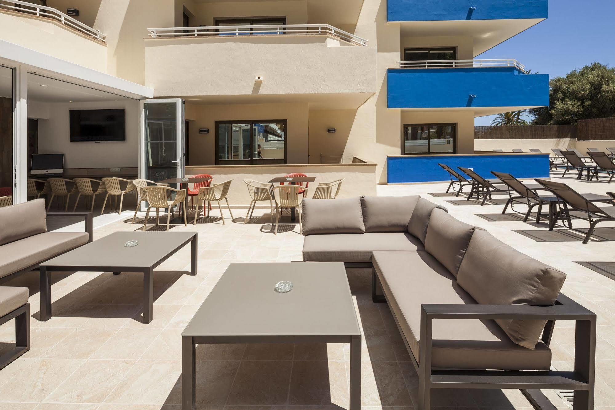 Ibiza Heaven Apartments (Adults Only) Playa d'en Bossa Extérieur photo